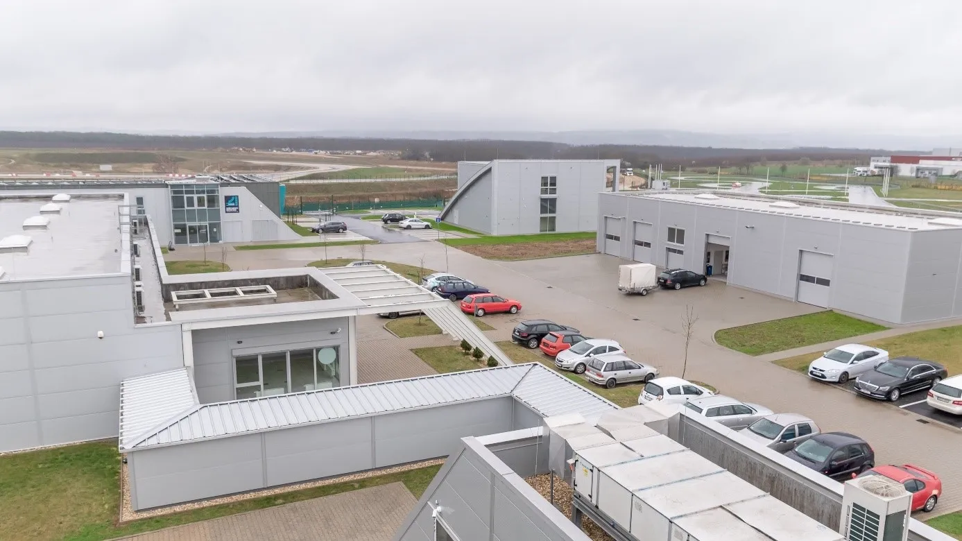 The Innovation Park of Széchenyi István University in Zalaegerszeg offers an excellent research and development infrastructure next to ZalaZone (Photo: András Adorján)